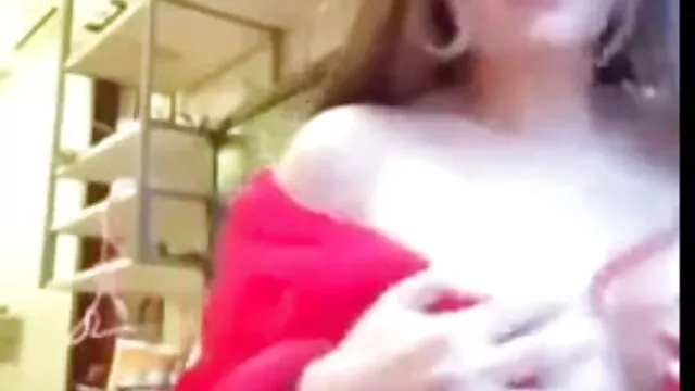 เทพธิดาเซ็กส์ญี่ปุ่น Yui Asahina masturbates คลิป วีดีโอ โป๊ หน้ากล้อง