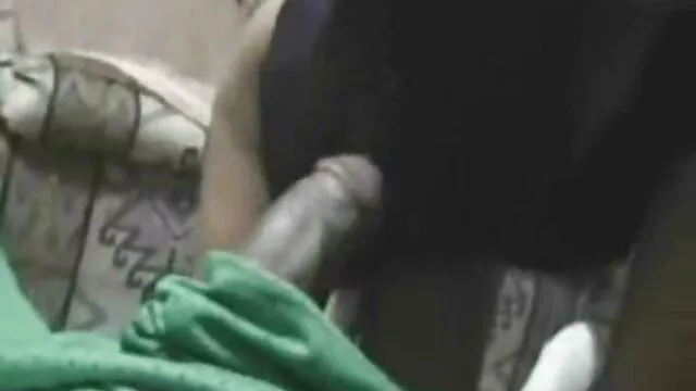เจี๊ยบเอเชีย Chika Namikawa วี ดี โป๊ ให้หัวของเธอและได้รับระยำและ creampied