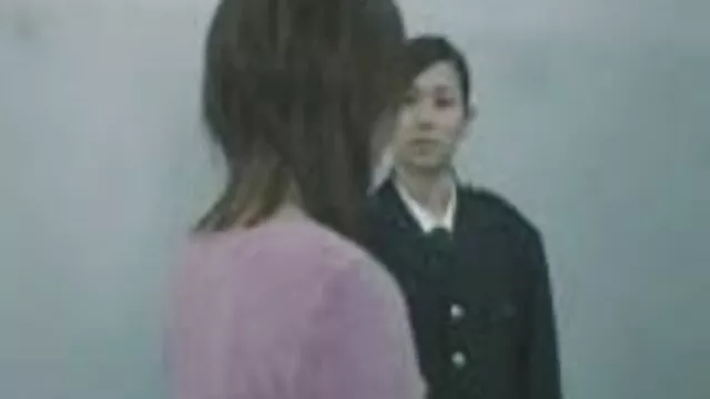 สามีที่อ่อนแอกำลังเฝ้าดูภรรยาของเขาในฤดูร้อนของอินเดียดูดกระเจี๊ยวของคนรักอย่างหนัก วีดีโอ หนัง โป้